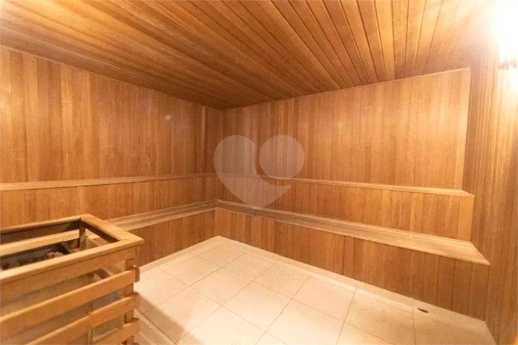 Apartamento na Mooca com 204m² amplo à venda 3 quartos, sendo 3 suítes, e 4 vagas