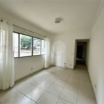 Apartamento Reformado com 1 dormitório, 1 vaga de garagem em Santa Cecília.