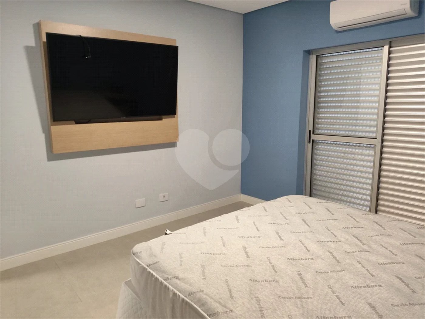 Belíssimo apartamento de 168,62m² no Belenzinho todo reformado com 3 dorm e 2 vagas .Aceita Permuta