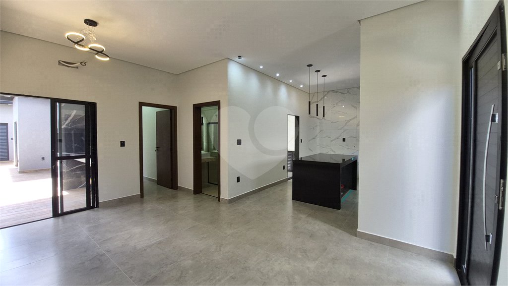 Casa à venda com 3 quartos, sendo 1 suíte, em Parque dos Lagos, Ribeirão Preto, SP