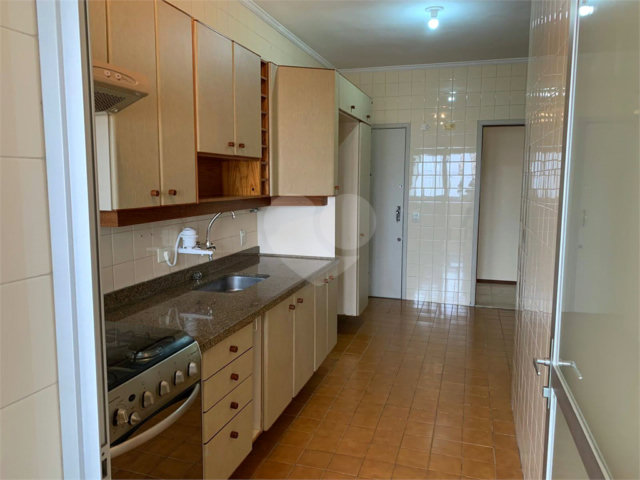 Apartamento à venda com 2 quartos, sendo 1 suíte,  em Jardim Aeroporto, São Paulo, SP