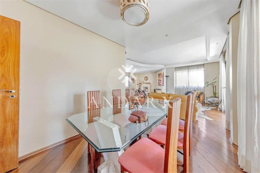 Apartamento à venda com 4 quartos, sendo 2 suítes, em Perdizes, São Paulo, SP