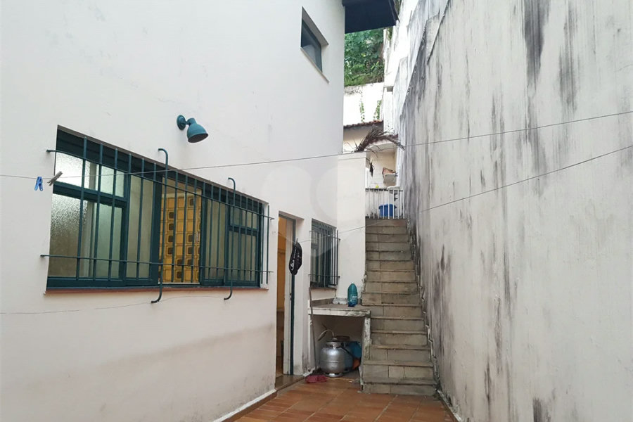 Sobrado à venda com 3 quartos, sendo 1 suíte, em Tremembé, São Paulo, SP