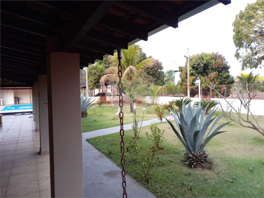 Chácara Balneário do 29 com piscina.