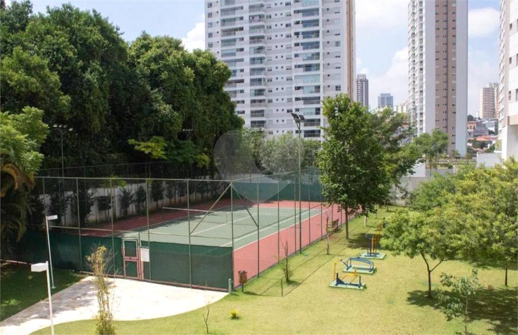 Apartamento à venda com 3 suítes em Aclimação, São Paulo, SP