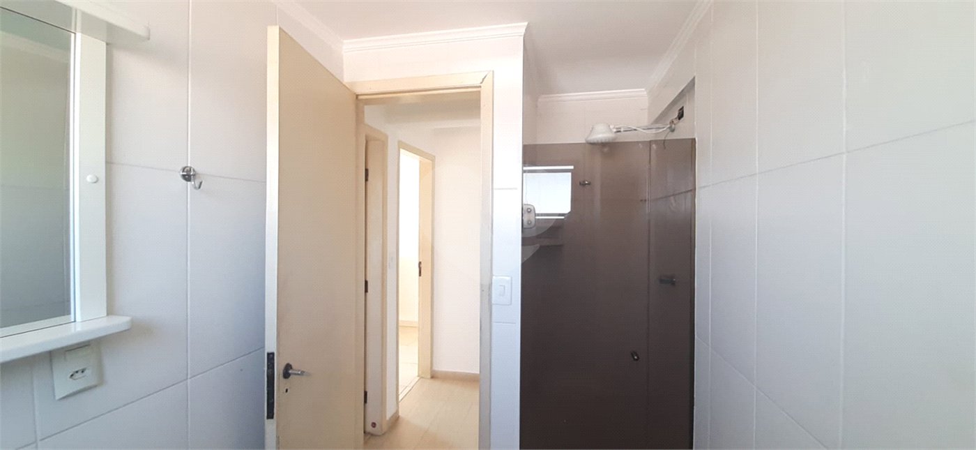 Apartamento à venda com 2 quartos em Vila Romero, São Paulo, SP