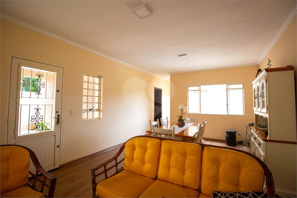 Casa à venda com 3 quartos, sendo 1 suíte, em Jardim São José, São Roque, SP