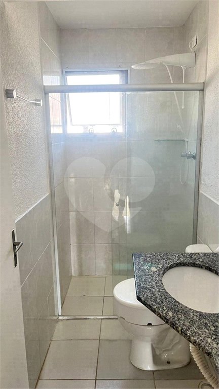 Sobrado à venda com 2 quartos no condomínio Refugio Canta Galo, Cotia - SP