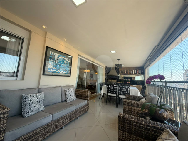 Apartamento à venda com 3 suítes em Jardim Marajoara, São Paulo, SP