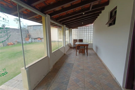 Chácara à venda com 2 suítes em Pavão (canguera), São Roque, SP