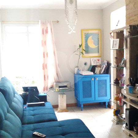 Casa à venda com 3 quartos, sendo 1 suíte,  no condomínio Jardim das Palmas, São Paulo - SP