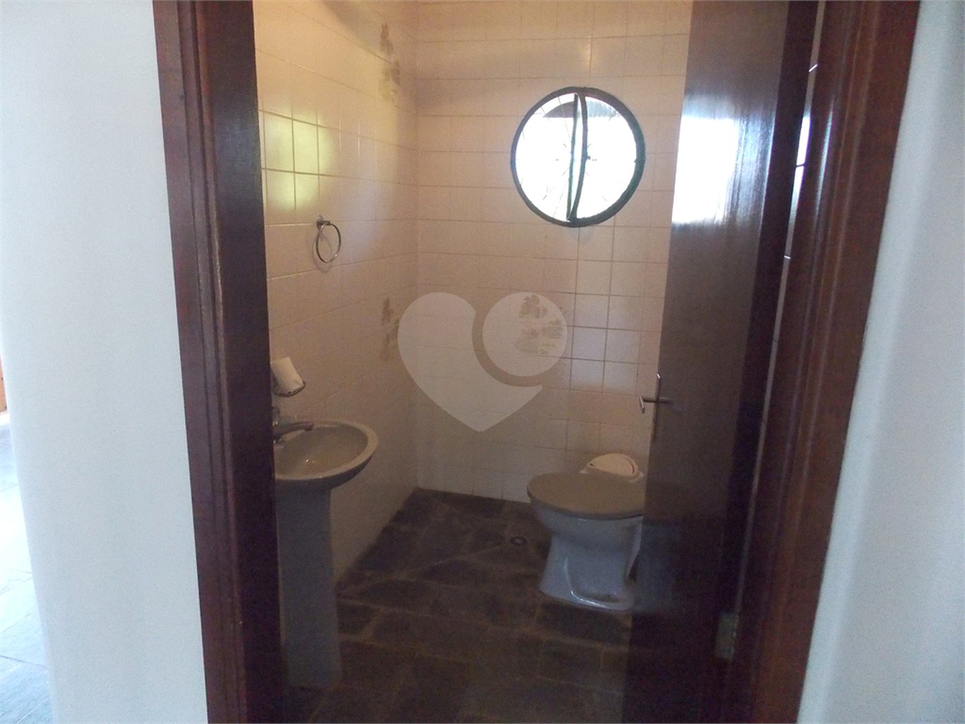 Casa à venda com 2 quartos, sendo 1 suíte, em Campos de Atibaia, Atibaia, SP