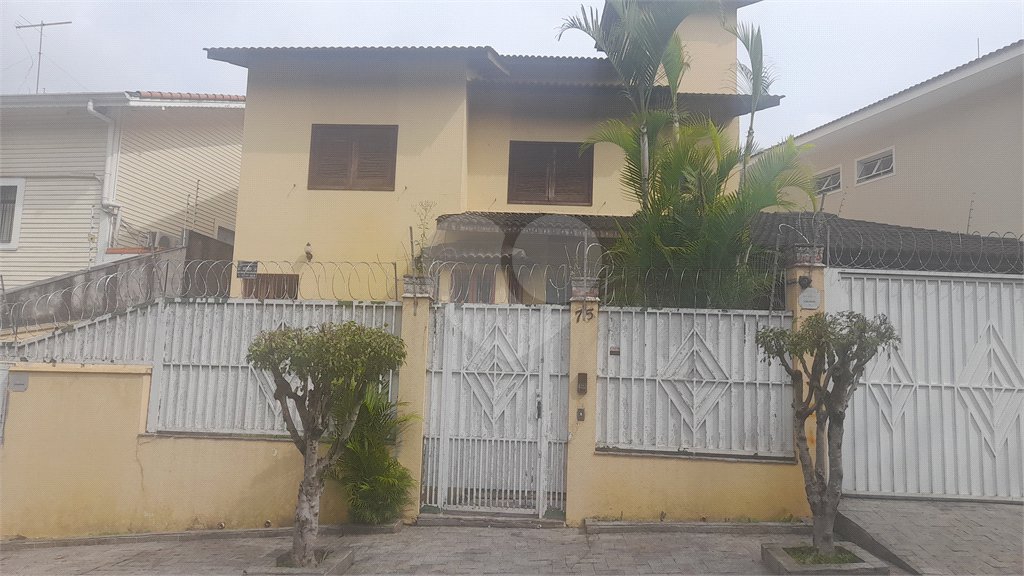 Sobrado à venda com 3 suítes em Tremembé, São Paulo, SP