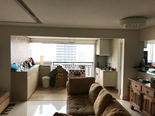 Apartamento à venda com 3 quartos, sendo 1 suíte,  em Barra Funda, São Paulo, SP