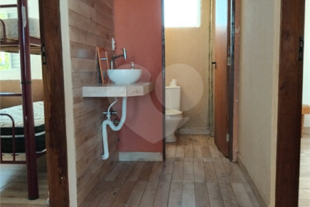 Chácara à venda com 3 quartos, sendo 1 suíte,  em Botujuru, Mogi das Cruzes, SP