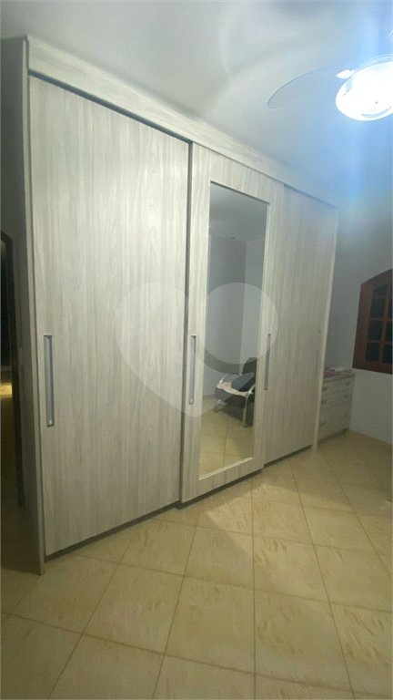 Sobrado à venda com 3 quartos, sendo 1 suíte, em Vila Virgínia, Itaquaquecetuba, SP