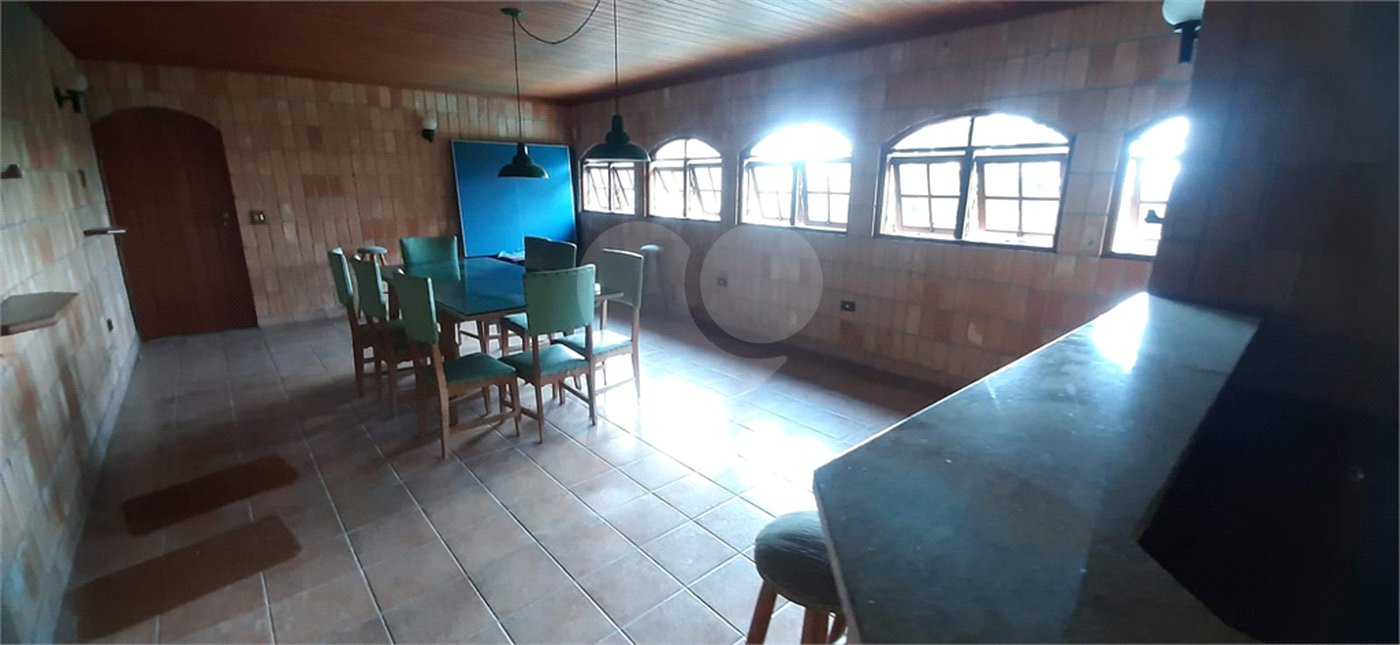 Casa à venda com 6 quartos, sendo 5 suítes, em Roseira, Mairiporã, SP