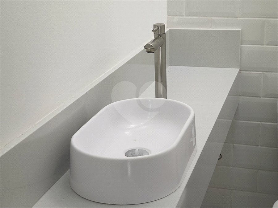 Casa à venda com 3 suítes no condomínio Campos do Conde I e II, Sorocaba - SP