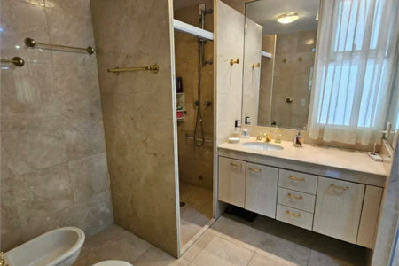 Casa à venda com 3 quartos, sendo 2 suítes, no condomínio La Vilette, São Paulo - SP