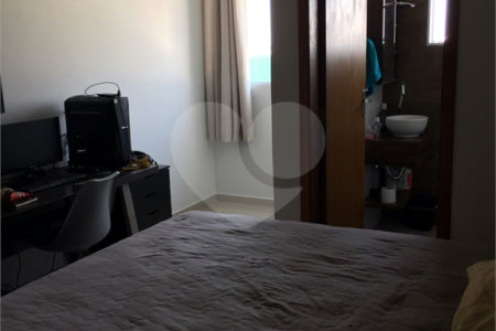 Casa à venda com 3 suítes no condomínio Horto Florestal II, Sorocaba - SP