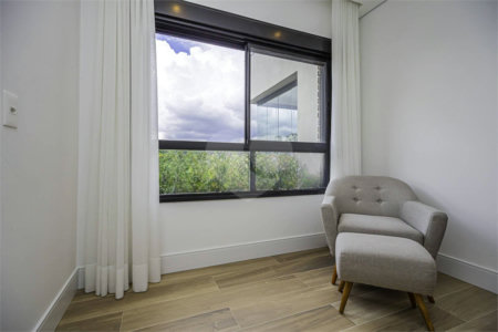 Apartamento à venda com 3 suítes em Cidade Jardim, São Paulo, SP