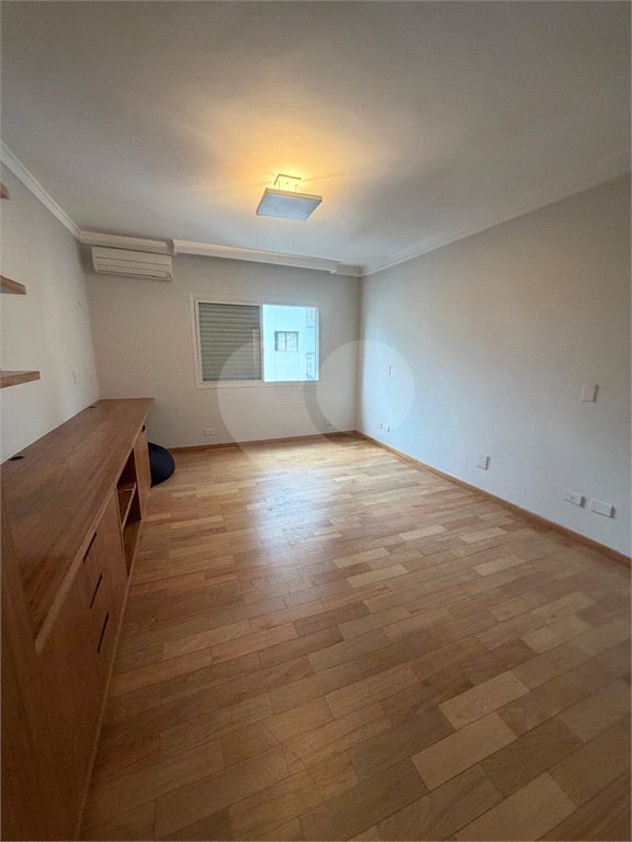 Apartamento para alugar com 3 suítes em Itaim Bibi, São Paulo, SP