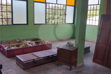 Casa à venda ou para alugar com 4 quartos, sendo 2 suítes, em Campo Grande, Rio de Janeiro, RJ