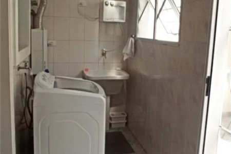 Casa à venda com 3 quartos, sendo 1 suíte, no condomínio Villas de São Francisco, São Paulo - SP