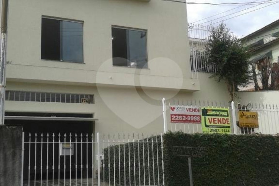 Sobrado à venda com 3 quartos, sendo 1 suíte, em Tremembé, São Paulo, SP