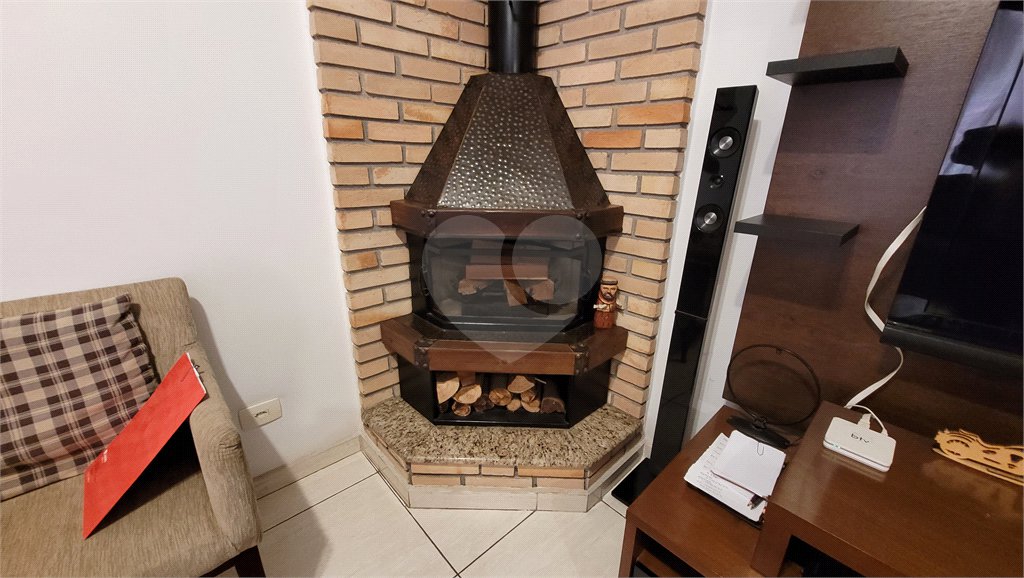 Sobrado à venda com 3 quartos, sendo 1 suíte, em Vila Romana, São Paulo, SP