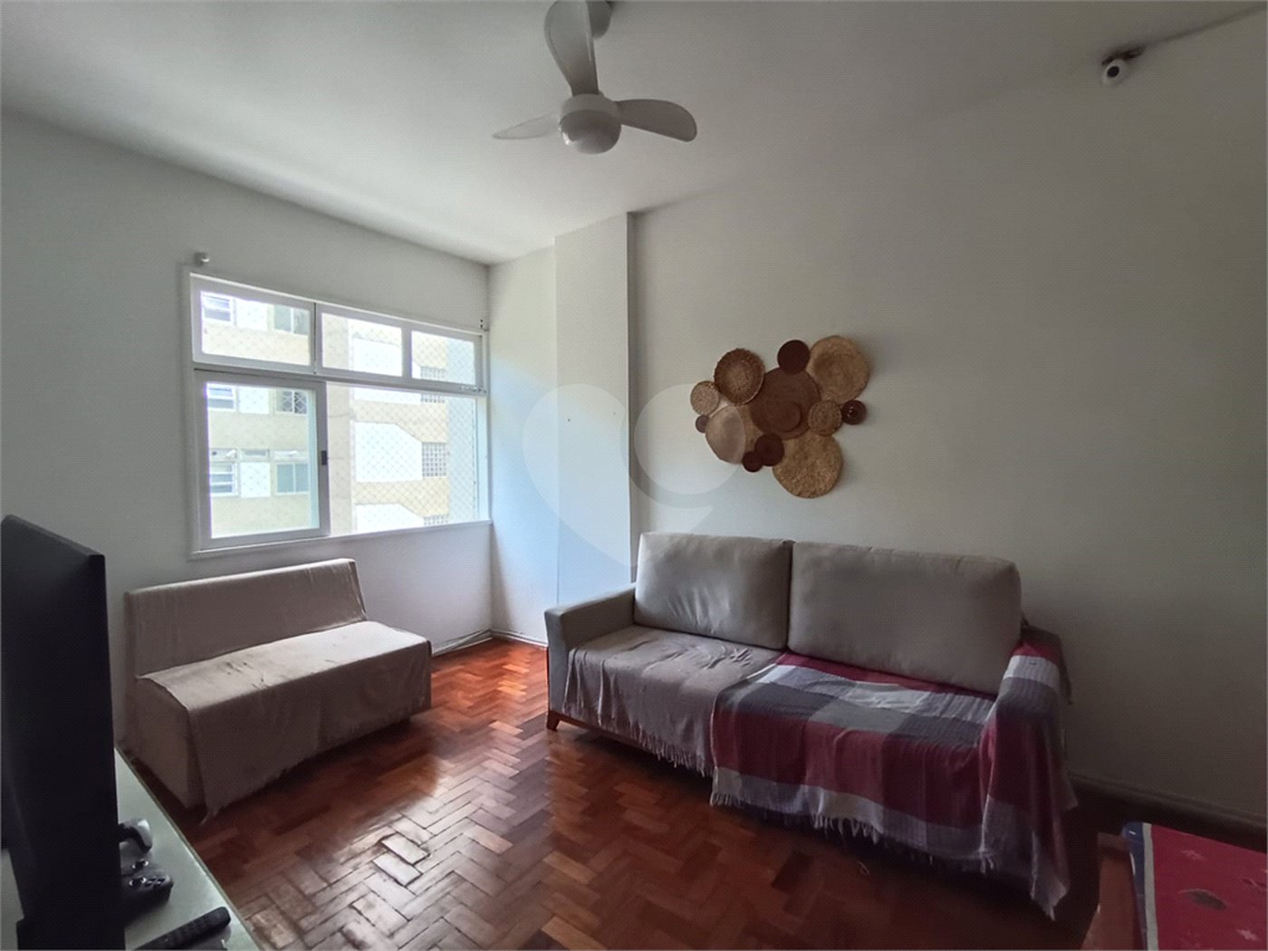 Apartamento à venda com 2 quartos, sendo 1 suíte, em Lagoa, Rio de Janeiro, RJ