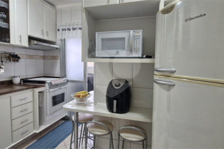 Apartamento à venda com 3 quartos, sendo 1 suíte, em Vila Mangalot, São Paulo, SP