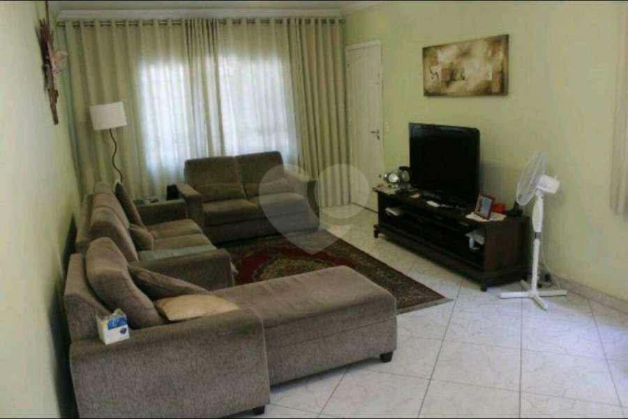 Casa à venda com 3 quartos, sendo 1 suíte, em Vila Maria, São Paulo, SP