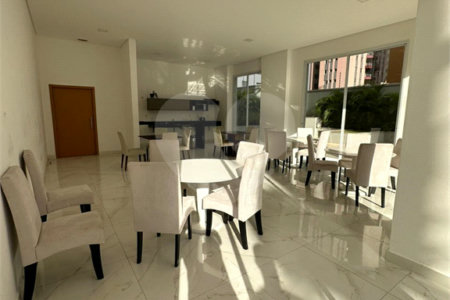 Apartamento à venda com 4 suítes em Altos do Esplanada, São José dos Campos, SP