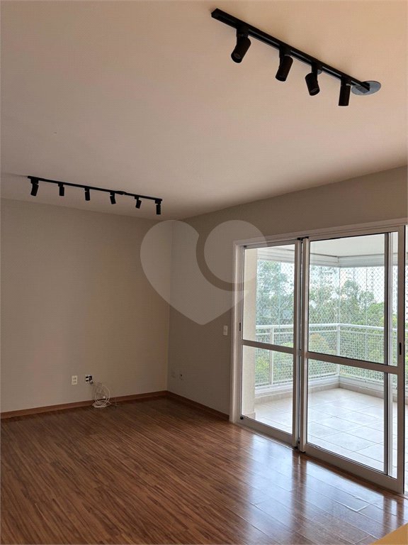 Apartamento à venda com 3 quartos, sendo 2 suítes,  em Vila Andrade, São Paulo, SP