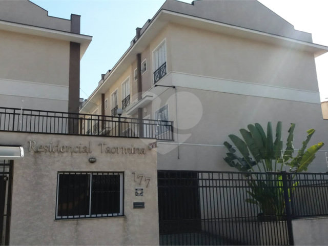 Casa à venda com 2 suítes no condomínio Residencial Taormina, São Paulo - SP