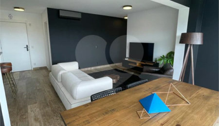 Apartamento à venda com 2 suítes em Indianópolis, São Paulo, SP
