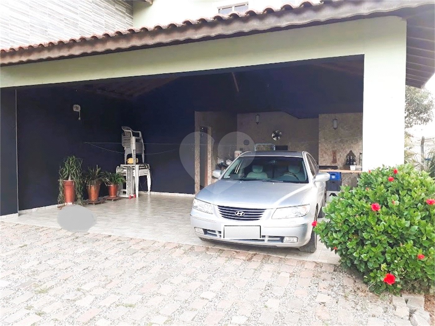 Sobrado à venda com 5 quartos, sendo 3 suítes, em Campos de Atibaia, Atibaia, SP