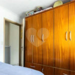 Sobrado à venda com 4 quartos, sendo 1 suíte,  em Vila Dalila, São Paulo, SP