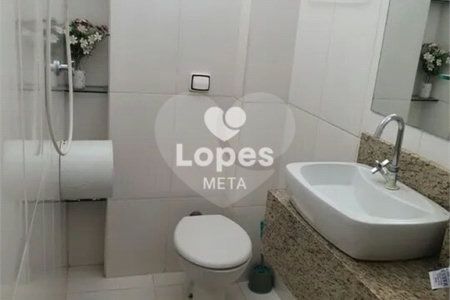Apartamento à venda com 3 quartos, sendo 1 suíte,  no Centro, São José dos Campos, SP