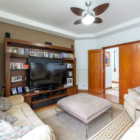 Casa à venda com 4 quartos, sendo 2 suítes, em Brooklin Paulista, São Paulo, SP