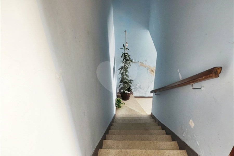 Prédio à venda com 4 quartos, sendo 1 suíte, em Tremembé, São Paulo, SP