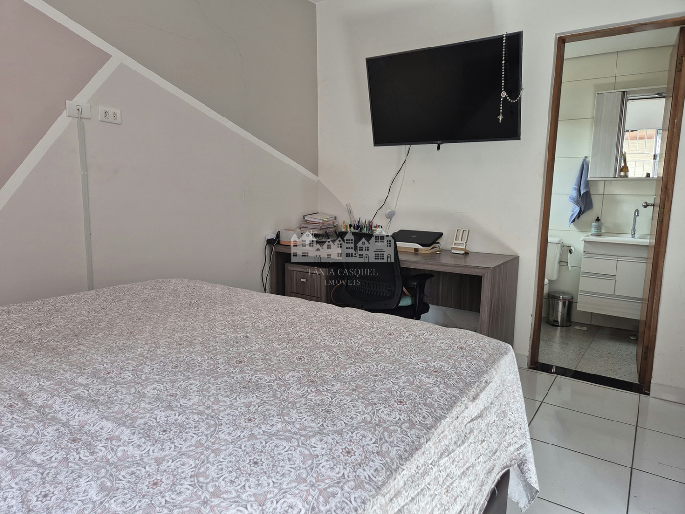 Casa à venda no Bairro Imperial – Atibaia | 2 dormitórios, suíte, 2 vagas e área gourmet