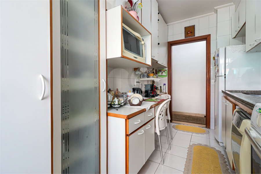 Apartamento à venda com 3 quartos, sendo 1 suíte, em Vila Ipojuca, São Paulo, SP
