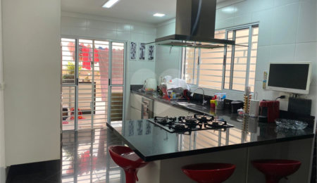 Sobrado à venda com 3 suítes em Vila Ester (zona Norte), São Paulo, SP