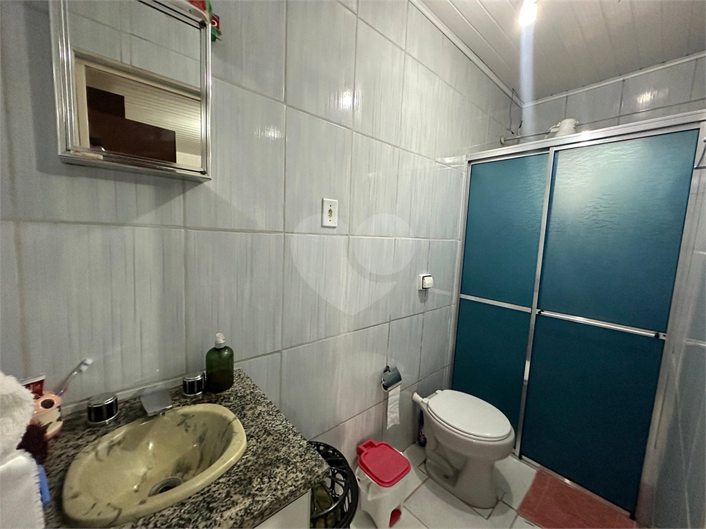 Casa à venda com 3 quartos, sendo 1 suíte, em Jardim Colonial, Atibaia, SP