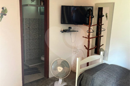 Chácara à venda com 4 quartos em Retiro, São Pedro da Aldeia, RJ