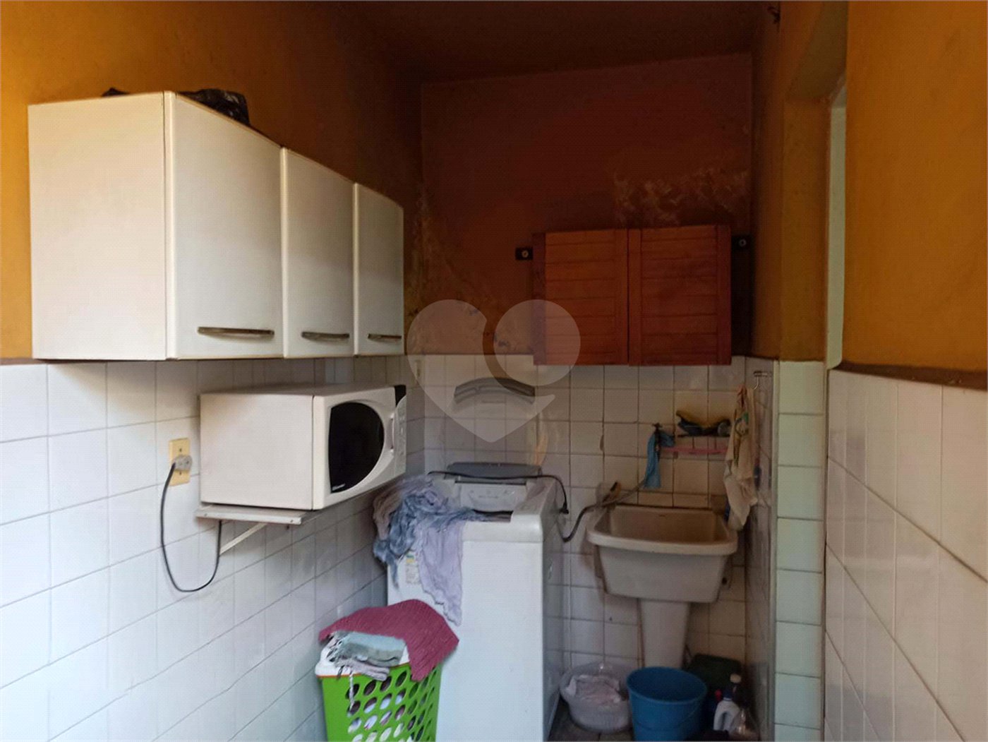 Casa à venda com 4 quartos, sendo 1 suíte, em Perdizes, São Paulo, SP