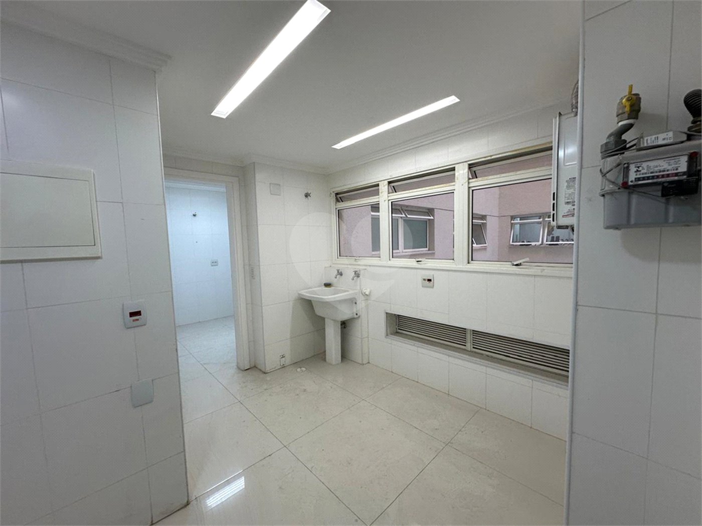 Apartamento à venda com 5 suítes em Santana, São Paulo, SP