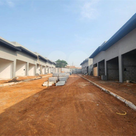 Salão Comercial para alugar em Jardim das Cerejeiras, Atibaia, SP